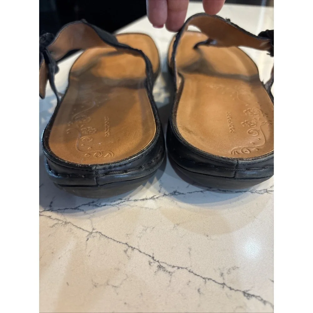Rockport Black Leather Thong Sandals Buckle Comfort Slip On SZ 10 Womens